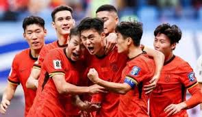 九游娱乐-足球决定性瞬间